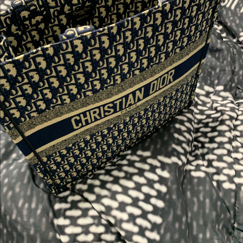 Women’s Christian Dior Large Book Tote
